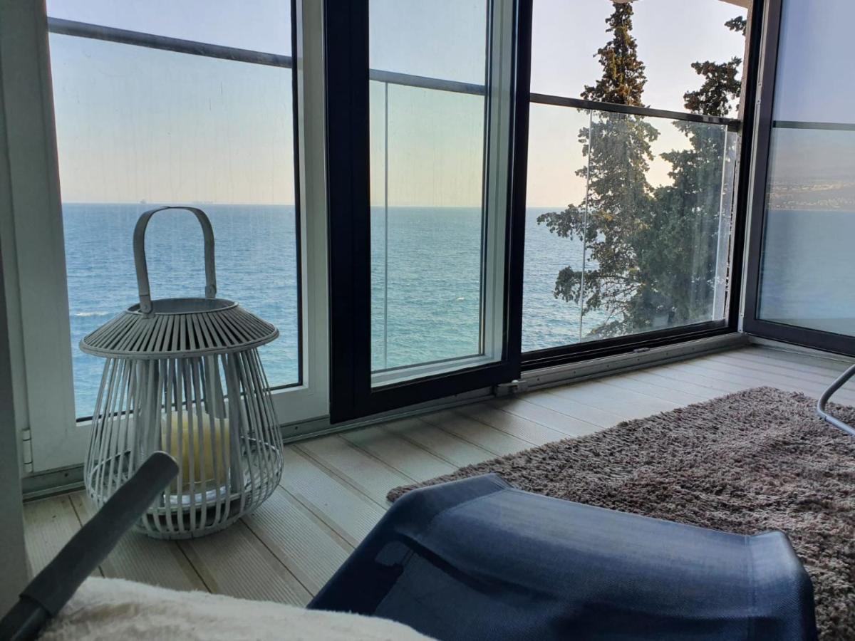 Apartmán First Row To The Sea Opatija Exteriér fotografie