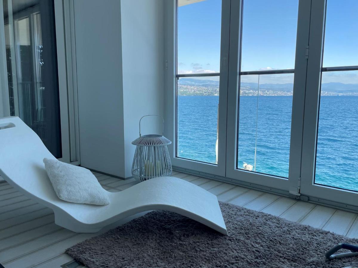 Apartmán First Row To The Sea Opatija Exteriér fotografie