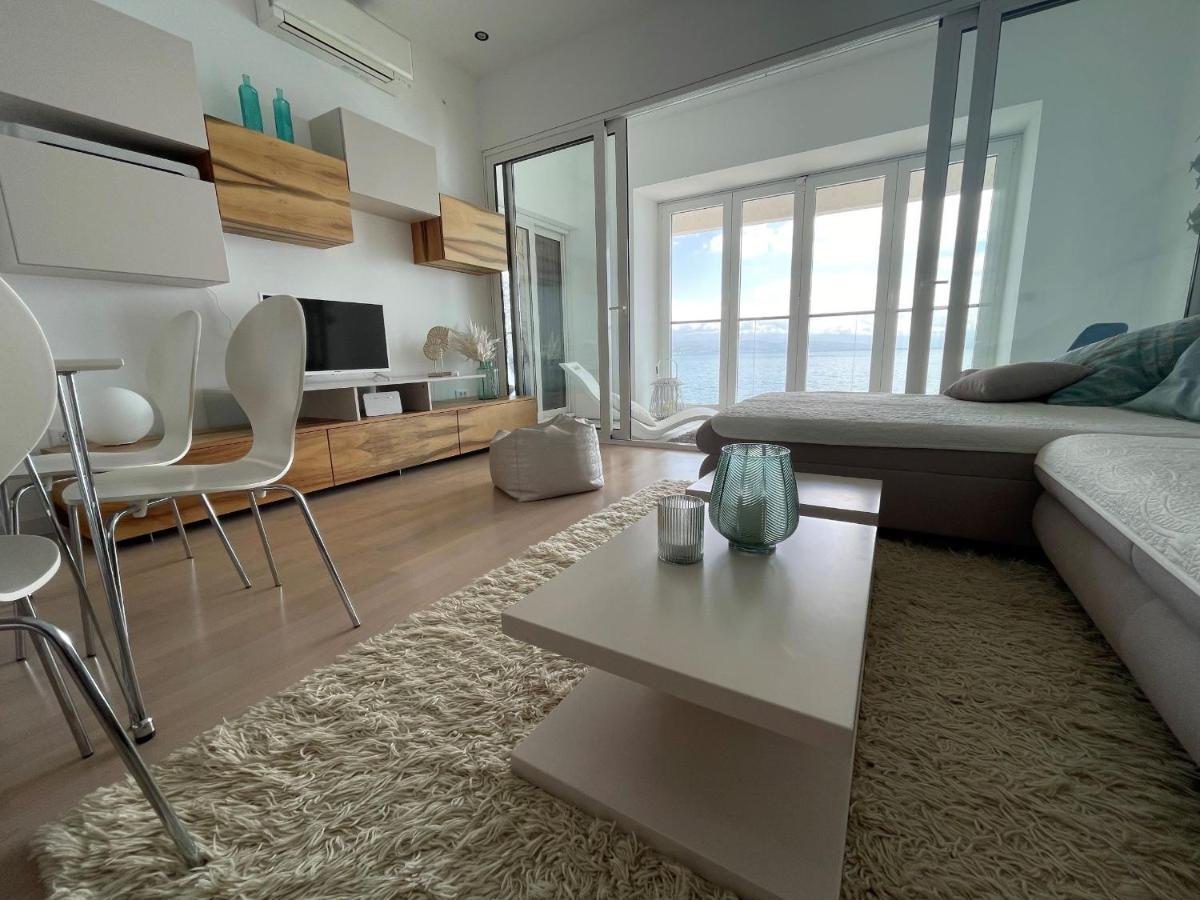 Apartmán First Row To The Sea Opatija Exteriér fotografie